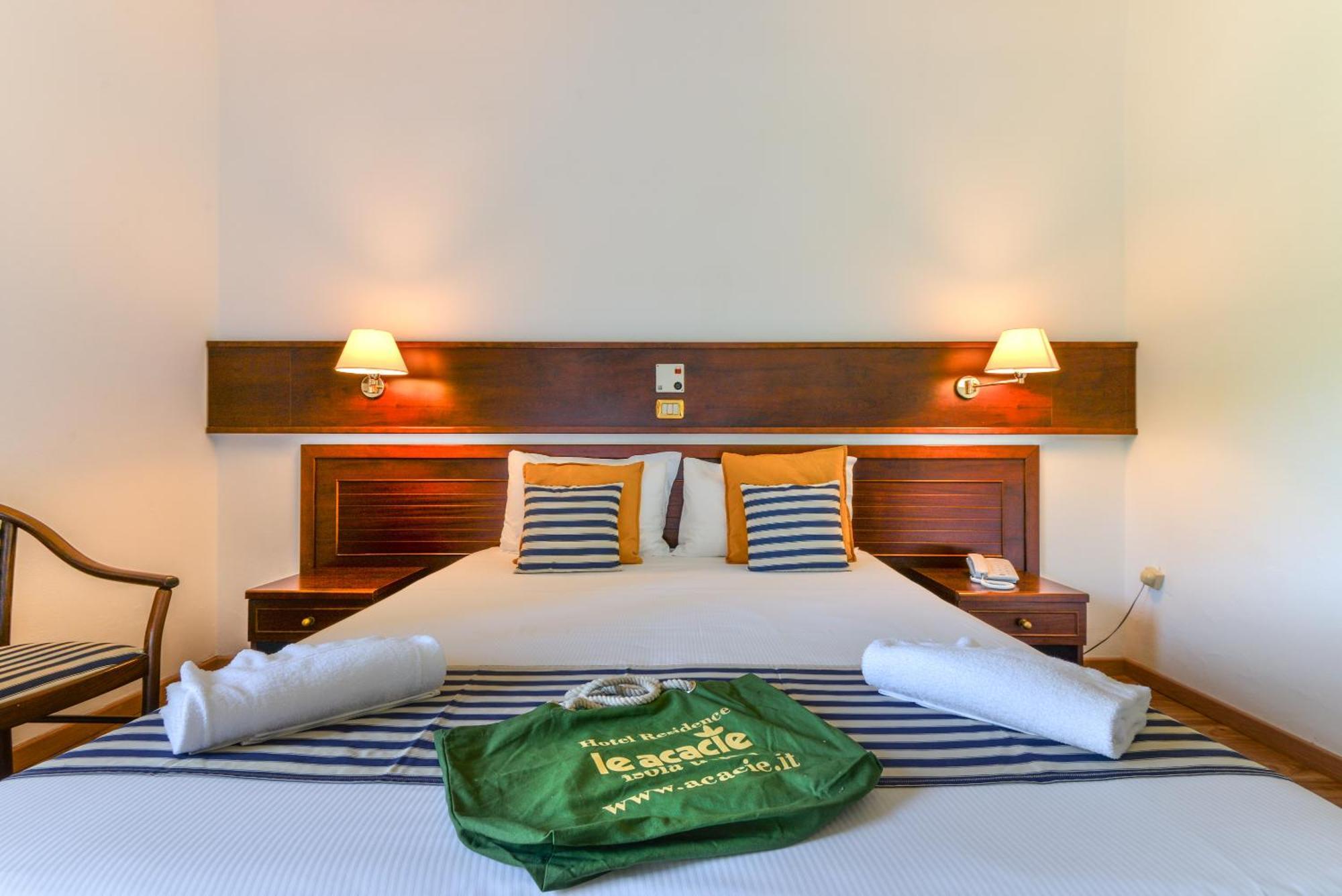 Hotel Le Acacie Capoliveri  Εξωτερικό φωτογραφία