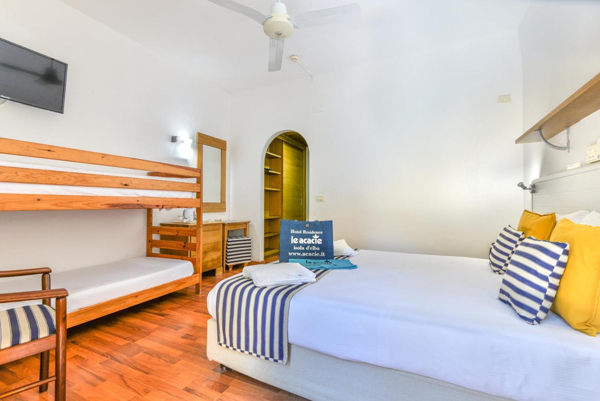 Hotel Le Acacie Capoliveri  Εξωτερικό φωτογραφία