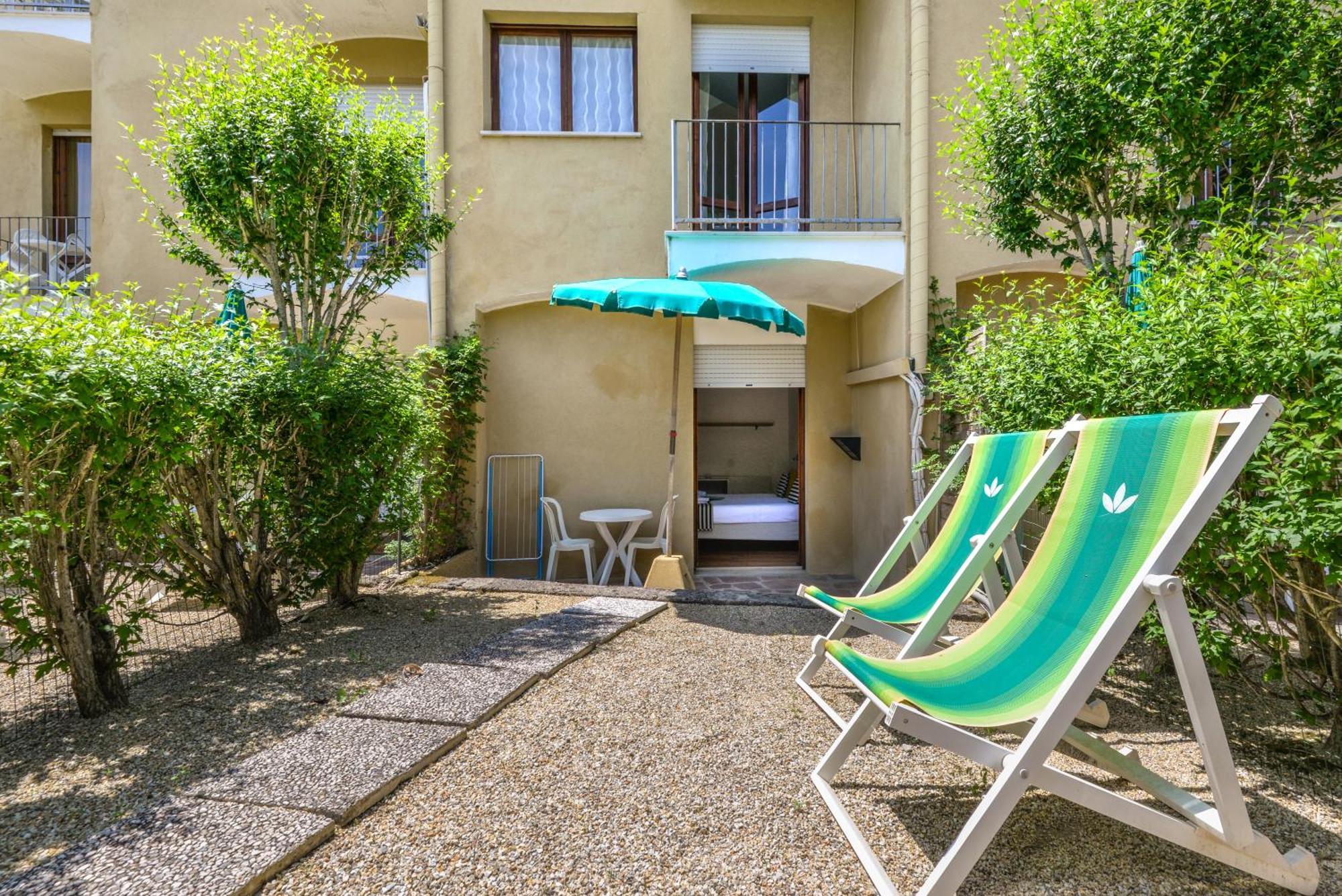 Hotel Le Acacie Capoliveri  Εξωτερικό φωτογραφία