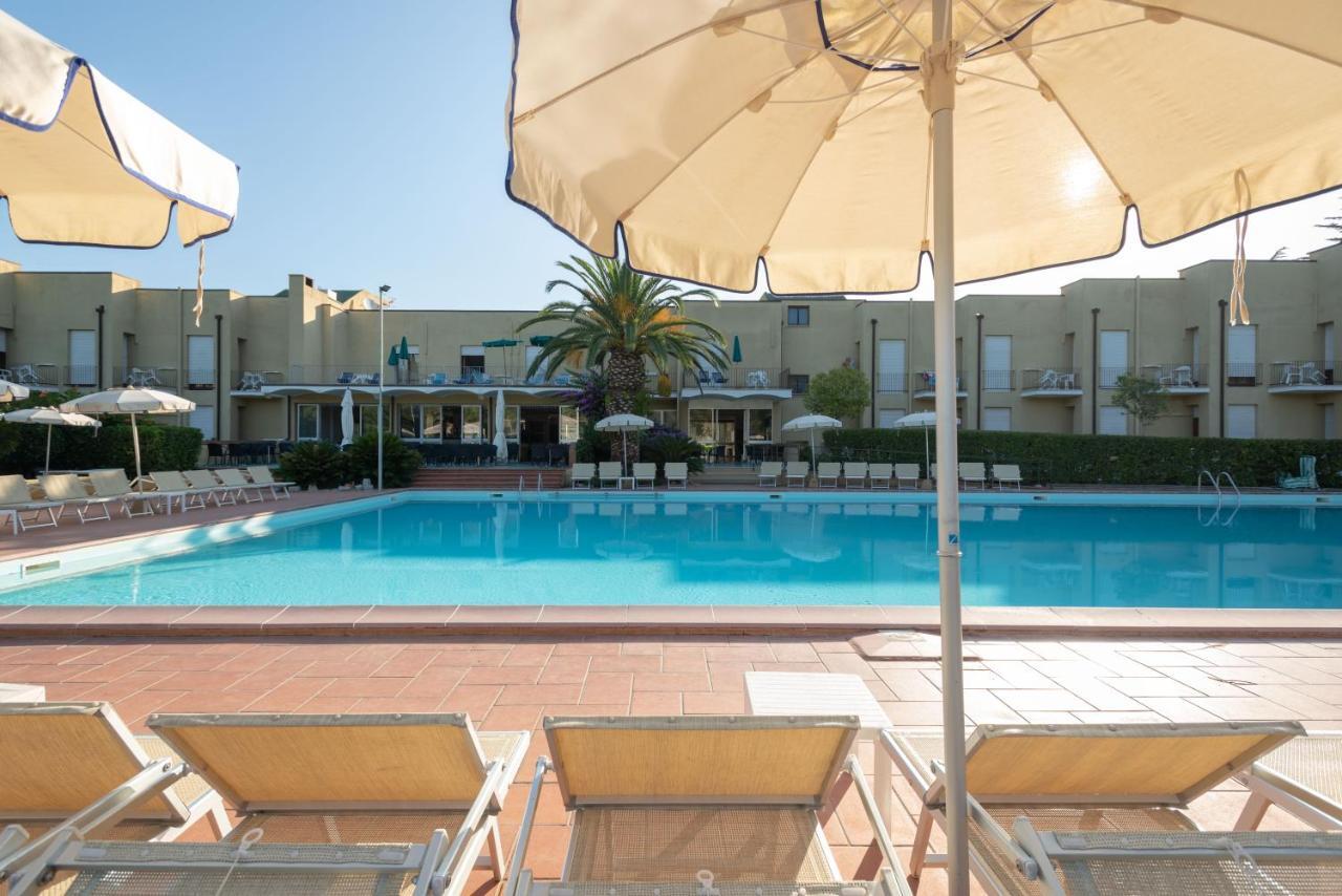 Hotel Le Acacie Capoliveri  Εξωτερικό φωτογραφία