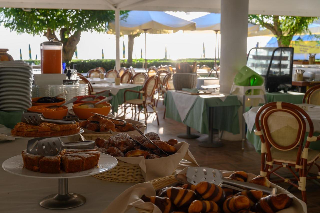 Hotel Le Acacie Capoliveri  Εξωτερικό φωτογραφία