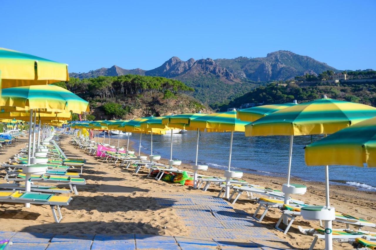 Hotel Le Acacie Capoliveri  Εξωτερικό φωτογραφία